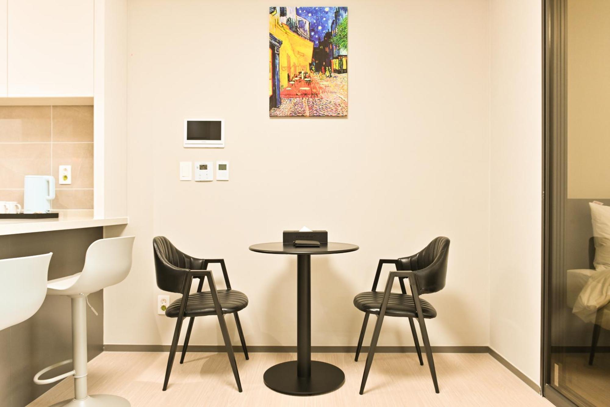Coopstay Yeosu Hotel Exterior foto